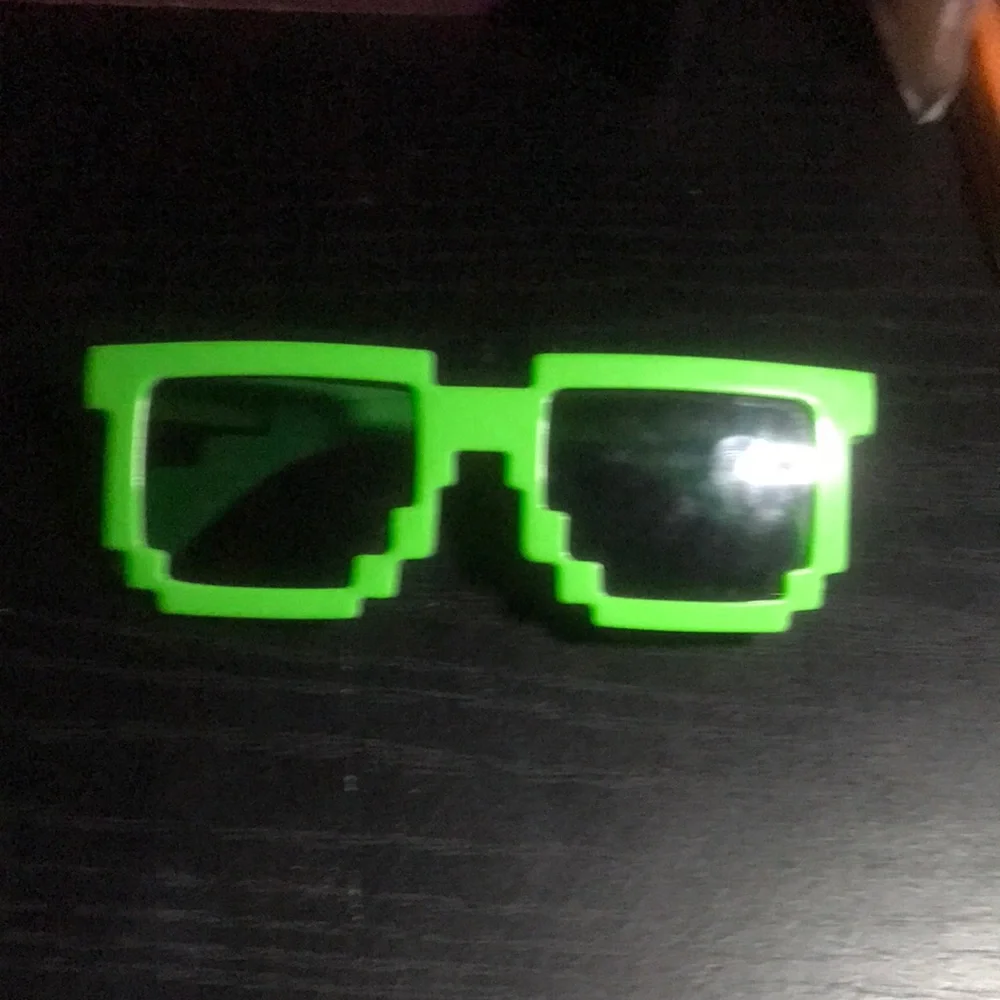 Green pixel glasses